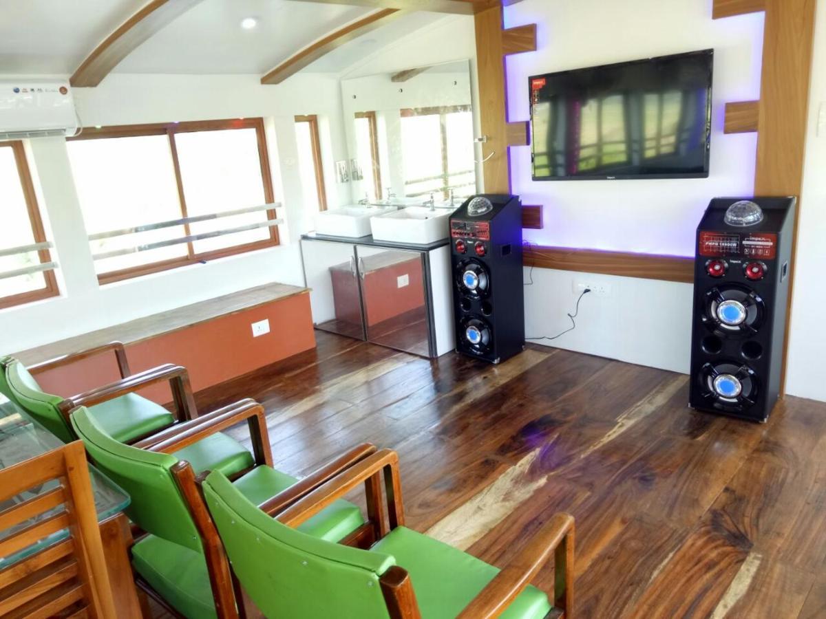Готель Marari Houseboat Марарікулем Екстер'єр фото